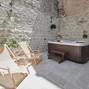 Kudelik - Stone Story 4*, Trogir Chorwacja