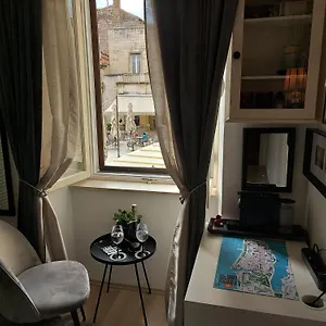 Agora Apartman