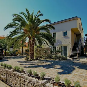Diana Apartman